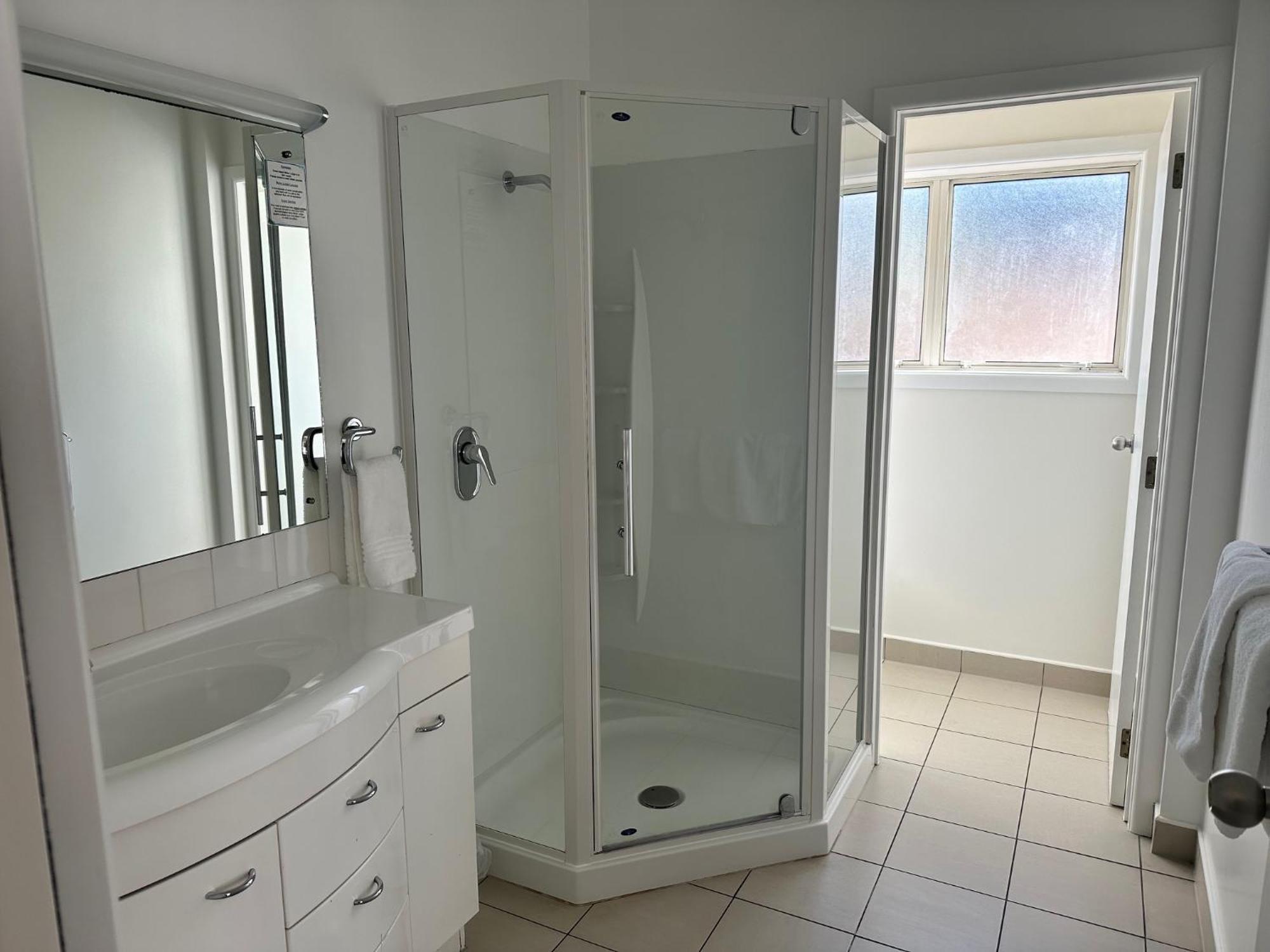 Ocean Beach Motor Lodge Gisborne Ruang foto