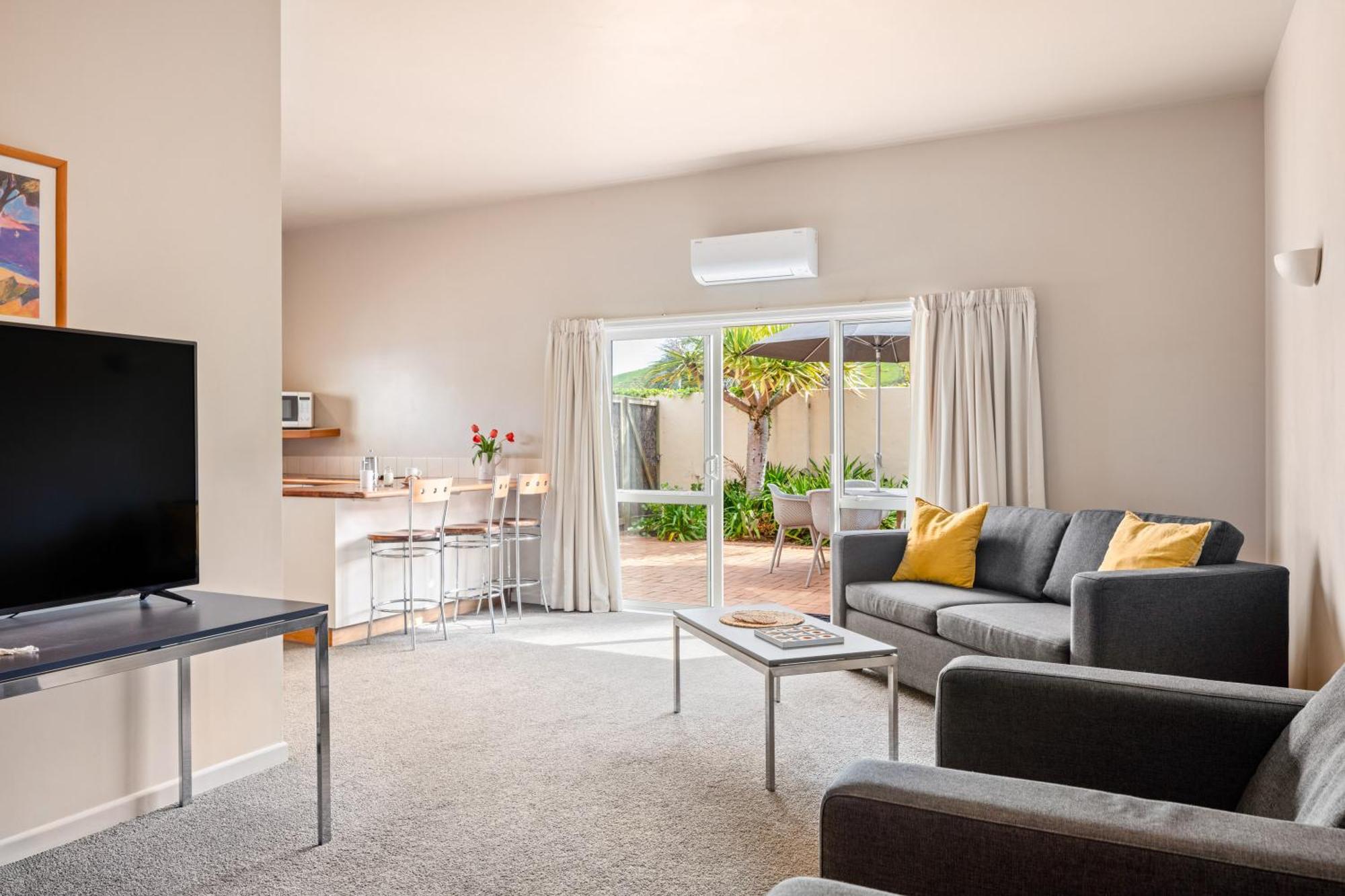Ocean Beach Motor Lodge Gisborne Bagian luar foto