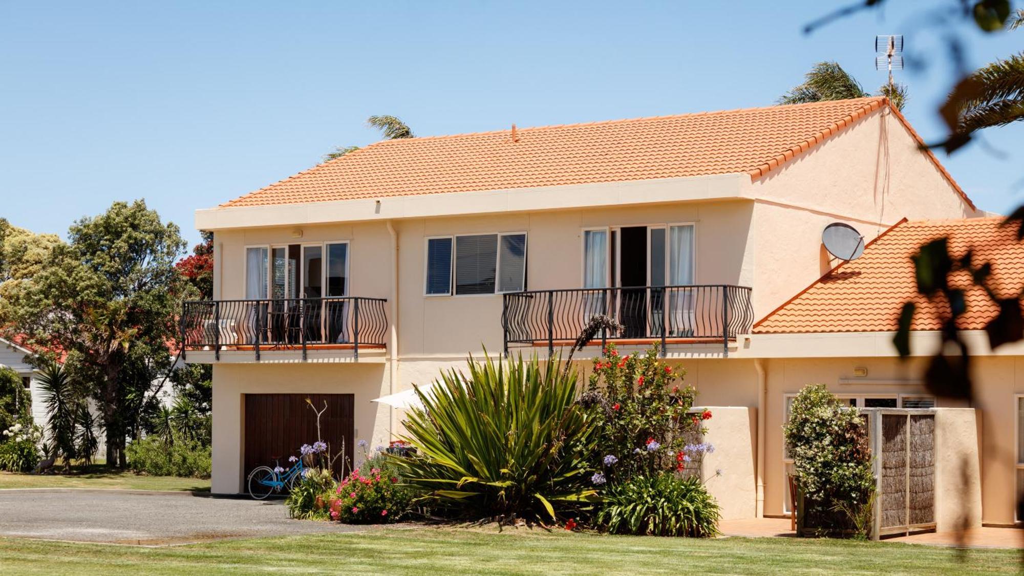 Ocean Beach Motor Lodge Gisborne Bagian luar foto