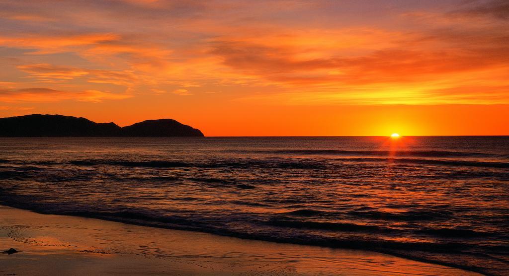 Ocean Beach Motor Lodge Gisborne Bagian luar foto